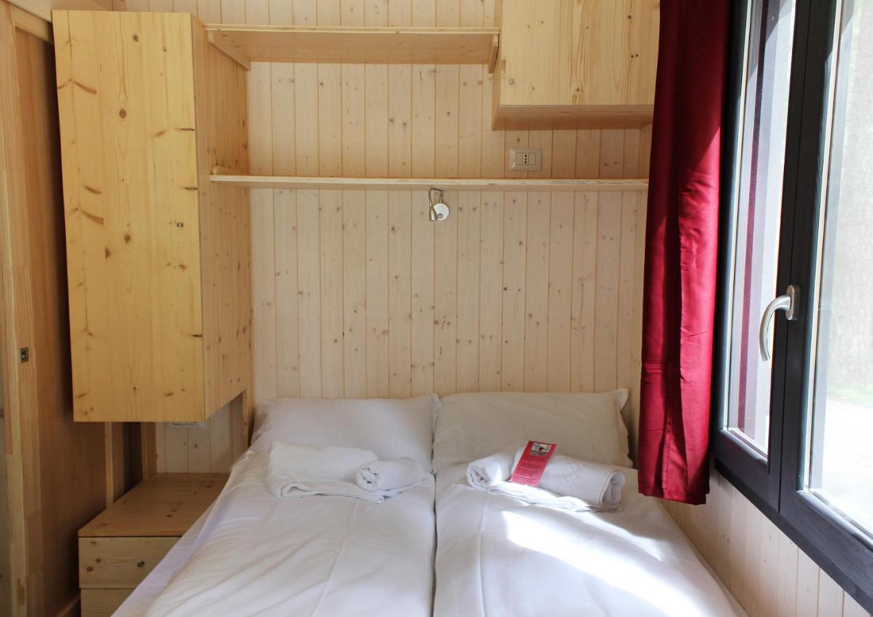 Camping La Pineta Санта Мария Маджоре Екстериор снимка